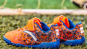 少儿训练足球鞋推荐，哪款能助力小球员在绿茵场尽情驰骋？