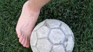 踢足球脚掌会有茧吗?答案竟与这些因素息息相关