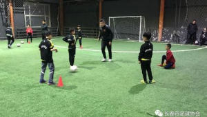 长春有室内足球的地方吗