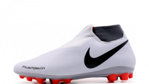 耐克足球鞋推荐,哪款才是助力赛场表现的最佳之选