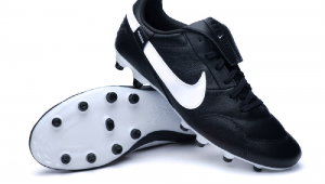 便宜真皮足球鞋能用吗？质量与价格背后的真相大揭秘