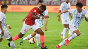 富力足球降薪传闻是真是假？真相究竟如何令人关注