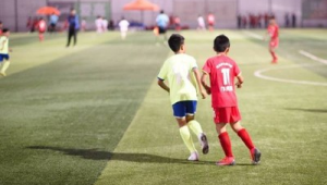 足球梯队小球员究竟有没有工资？背后真相引人深思