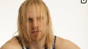 利物浦足球6号传奇:那些身披6号战袍的故事与辉煌