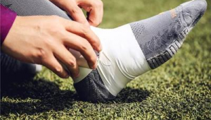 足球绷带粘性如何？背后原因你了解吗