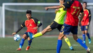 男子足球决赛：究竟哪两队将在绿茵场巅峰对决一决雌雄