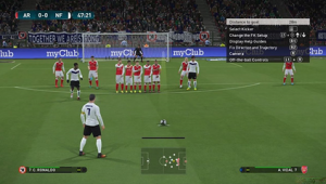 足球强行拖拽犯规吗