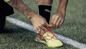 Puma足球鞋大比拼：哪款能带来最舒适的赛场体验？