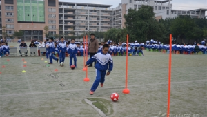 初中考足球学校有哪些要求及注意事项