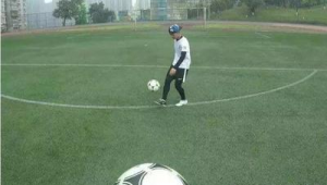 加了氮气的足球还能用吗