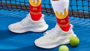 麦当劳足球袜子在新加坡有卖吗