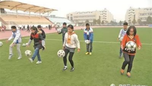 高中转校能否进入足球学校？详细解析及相关要点