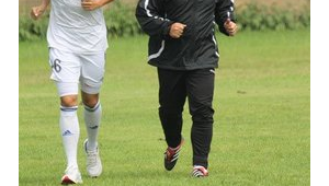 烟台哪里卖足球球衣好卖，这些地方不容错过