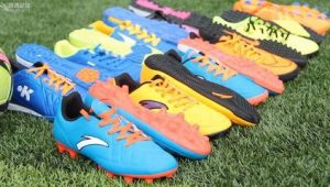 日常穿着足球鞋推荐,哪款才是你的最佳之选?