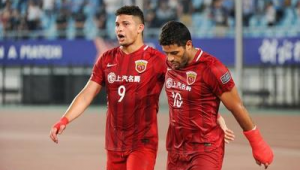 现今足坛哪支足球队堪称最强大，实力角逐引无数球迷关注