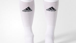 白色五层足球袜,这般模样究竟好不好看?