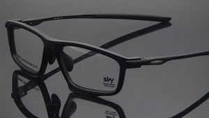 散光500度能否踢足球，这些因素得考虑