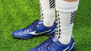 足球鞋推荐：这些款式适合门将吗？