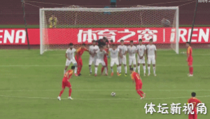 足球开局直接打门可行吗?解析这一战术抉择的利弊与时机