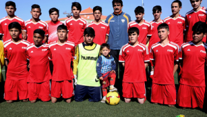 足球球衣送男生合适吗？这份礼物背后的深意你知道吗