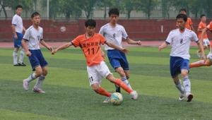 大学选修体育选足球好过吗?这些要点助你轻松应对