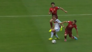 足球踢到小臂算犯规吗？规则判定及相关情况解析