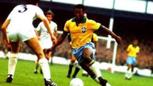 贝利时期属于现代足球吗？探寻那个时代足球发展的印记