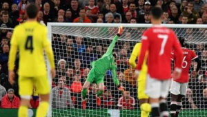 守门员是否要穿足球袜?答案竟藏在这些细节里