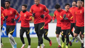 哪支足球队最难挖人：探寻转会市场上的坚固壁垒