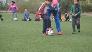 13岁开启足球之旅可行吗？解锁青少年足球训练密码
