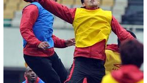 国内足球竞技起始年份：探寻中国足球踏上征程的最初时光