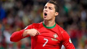 抑郁症患者还能踢足球吗？运动对抗抑郁效果几何待探究