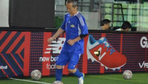 50岁适宜踢足球吗？身体状况、运动风险与乐趣全解析