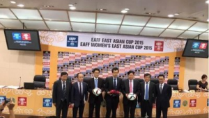 东亚杯足球：不分国界？探寻足球场上超越国界的激情碰撞