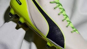 现在足球是真皮的吗