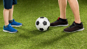 踢足球有腿毛正常吗?探究其背后的真相与影响因素