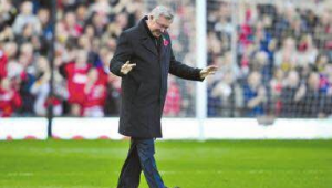 天下足球揭秘：那些讲述爵爷传奇执教生涯的精彩时刻