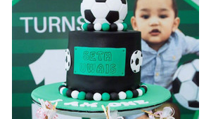 男孩生日送足球合适吗？这份礼物或许能点燃他对足球的热爱