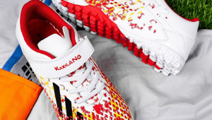 跑步鞋能拿来踢足球吗?这背后的真相你知道吗