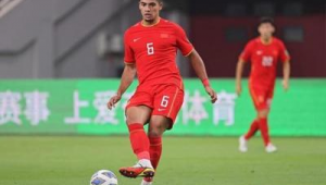 中国国足球员是固定的吗