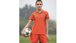 足球衣正版没有女款吗？探寻女性专属足球衣正版踪迹