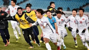 足球队延迟发钱是否违法,背后隐藏着怎样的法律问题?