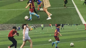 足球女生找对象难吗?探究足球场上女孩们的爱情现状