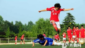 足球队22号厉害吗?实力表现与赛场影响深度剖析