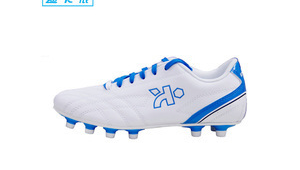 迪卡侬训练足球鞋推荐，哪款才是你的最佳选择？