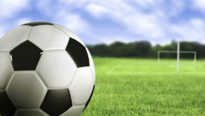 足球自由球有规则吗