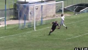 足球员能用手守门吗 背后规则缘由深度剖析