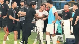 踢足球时观众集体骂人是否违法,这些要点你需要知道