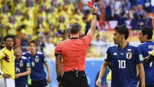 足球红黄牌是否罚钱？背后规则及影响因素全解析