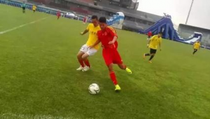 19岁接触足球晚吗